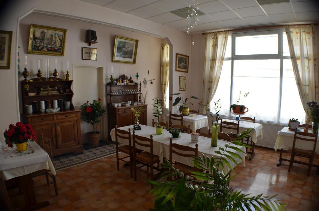 Hotel De L'Arrivee Fouras Dış mekan fotoğraf