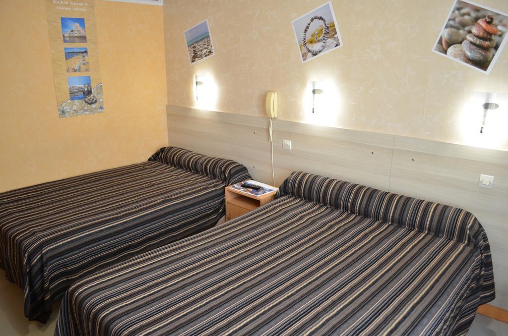 Hotel De L'Arrivee Fouras Dış mekan fotoğraf